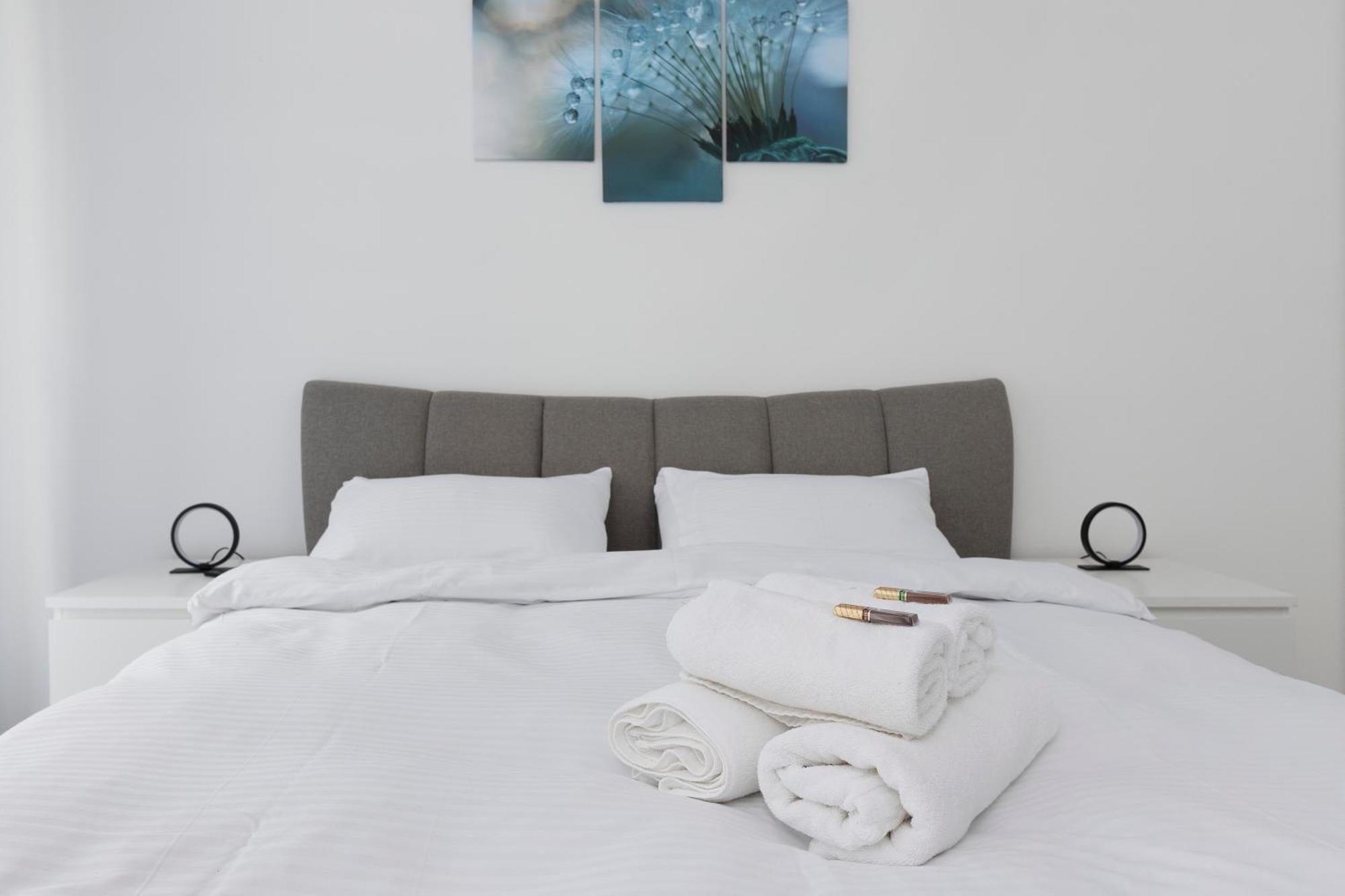 B&v 55 Qualis 2 - Scenic Mountain Retreat Apartment